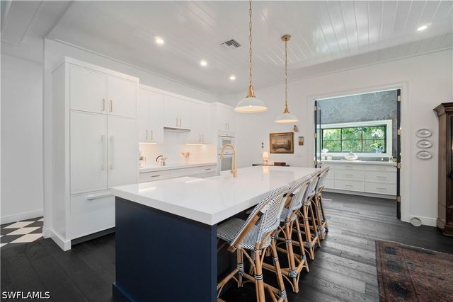 10810 Goodwin ST, Bonita Springs, FL 34135