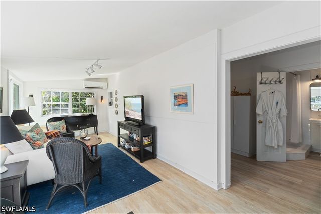 10810 Goodwin ST, Bonita Springs, FL 34135