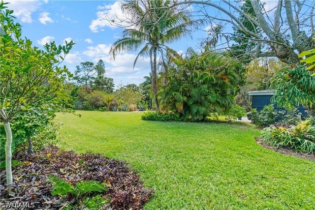 10810 Goodwin ST, Bonita Springs, FL 34135