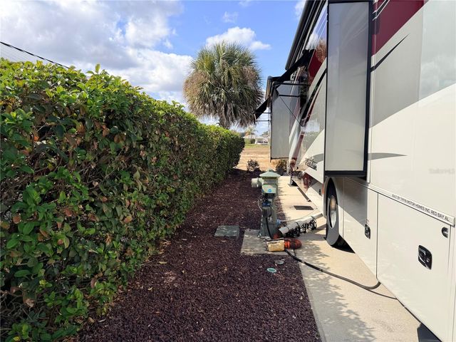 9486 SE 47TH WAY, Webster, FL 33597