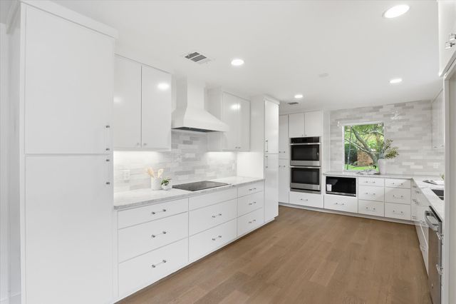 7123 Debbe Drive, Dallas, TX 75252