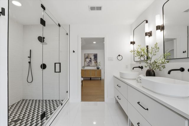 7123 Debbe Drive, Dallas, TX 75252