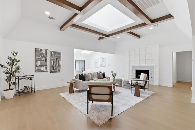 7123 Debbe Drive, Dallas, TX 75252