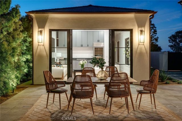 704 Apsley, Palos Verdes Estates, CA 90274