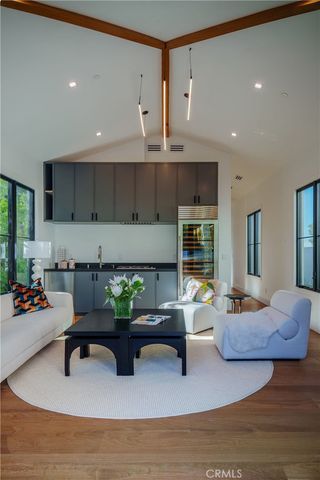 704 Apsley, Palos Verdes Estates, CA 90274