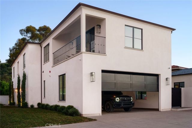 704 Apsley, Palos Verdes Estates, CA 90274