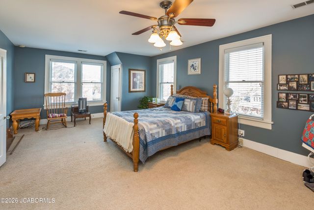 1000 MOREAU DRIVE, Jefferson City, MO 65101