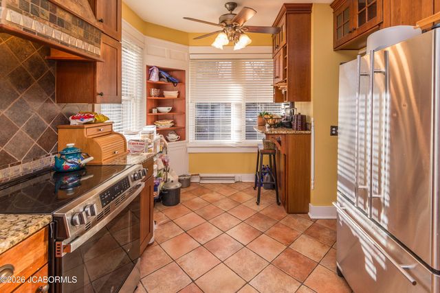 1000 MOREAU DRIVE, Jefferson City, MO 65101