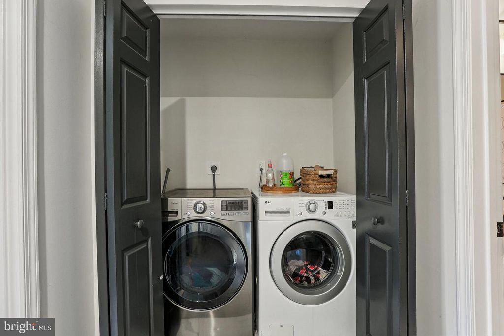 Image 11 of property listing at 1307 JERVIS SQ, Belcamp, MD 21017