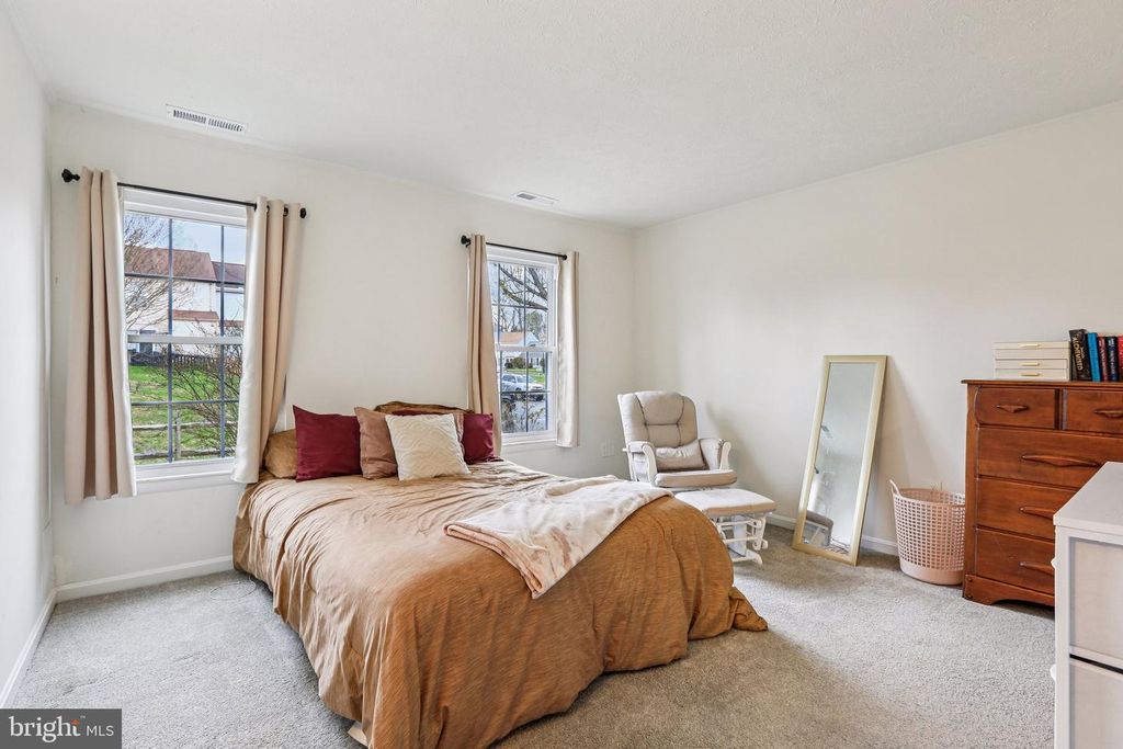 Image 16 of property listing at 1307 JERVIS SQ, Belcamp, MD 21017