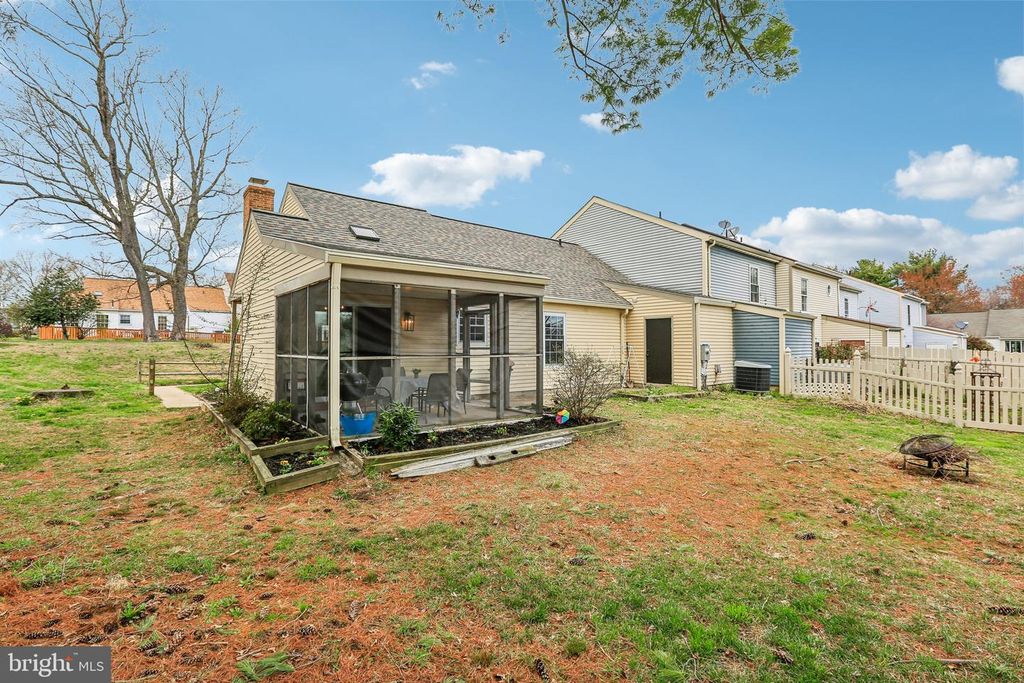 Image 23 of property listing at 1307 JERVIS SQ, Belcamp, MD 21017