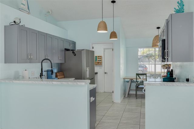 7532 TURTLEBROOK LANE, New Port Richey, FL 34655