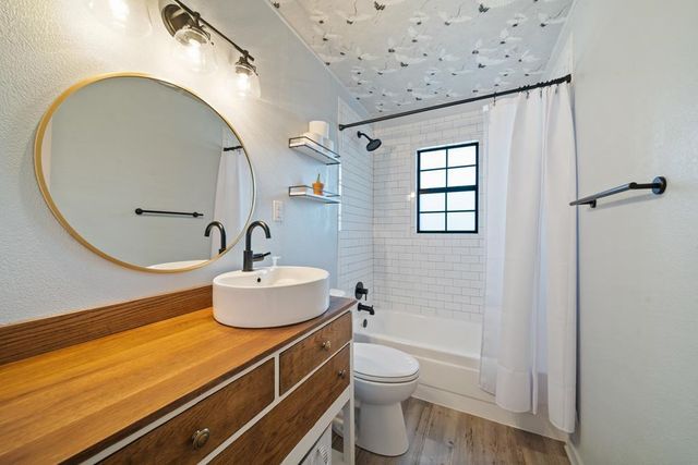 806 Saunders, Coahoma, TX 79511