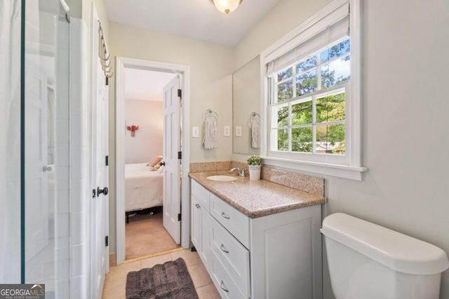 4485 Forest Green Drive, Sugar Hill, GA 30518