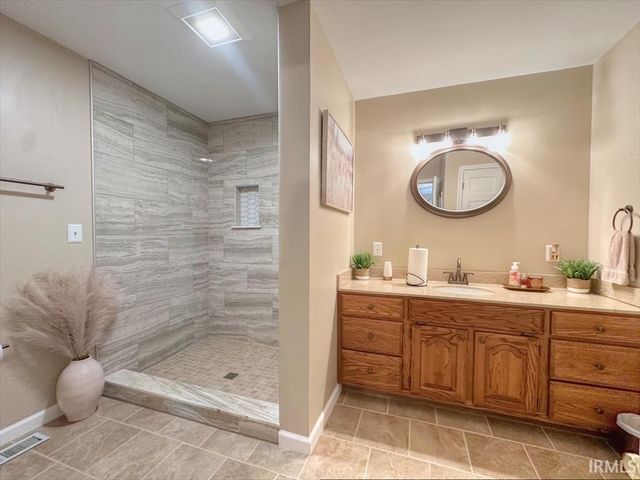 4744 S 200 WEST, Kokomo, IN 46902
