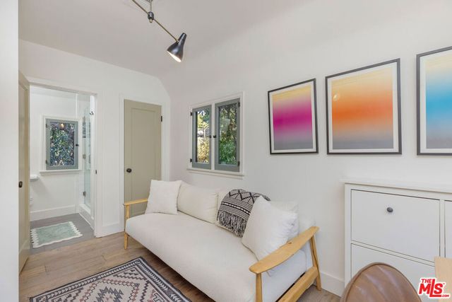 5767 Tuxedo Terrace, Los Angeles, CA 90068