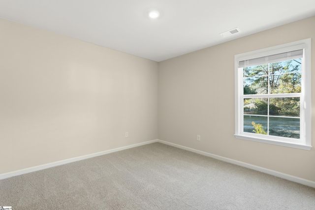 7 Iola Street, Greenville, SC 29611