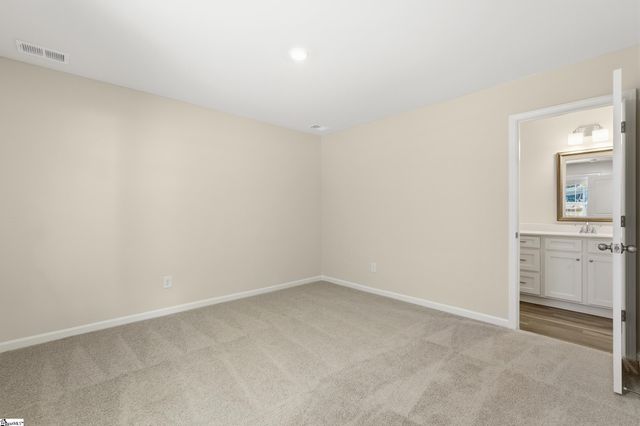 7 Iola Street, Greenville, SC 29611