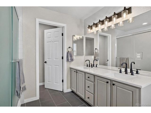 8300 E Fairmount Dr Y102, Denver, CO 80247