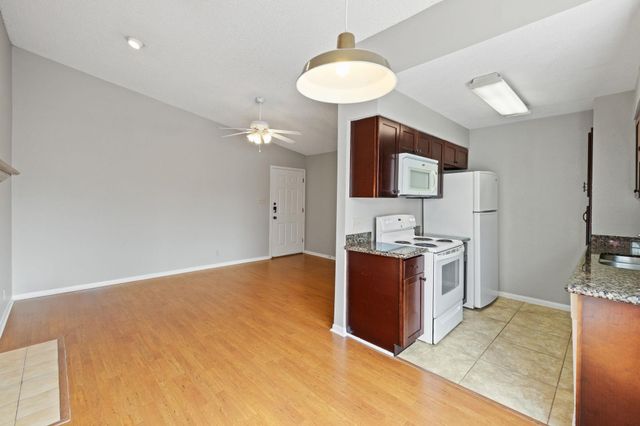 203 E 31st ST 308, Austin, TX 78705