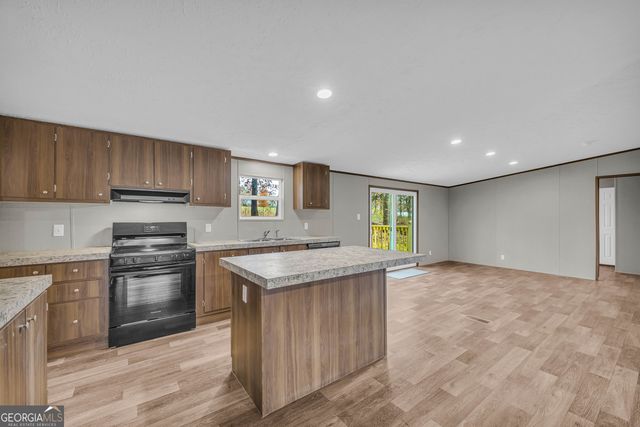 274 Montego Bay Trail, Clarkesville, GA 30523