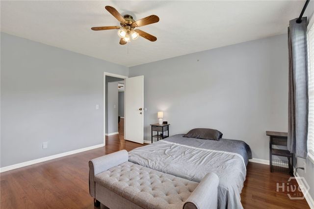 41 Whippoorwill Lane E, Richmond Hill, GA 31324