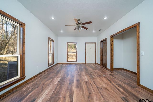 410 PR 52426, Leesburg, TX 75451