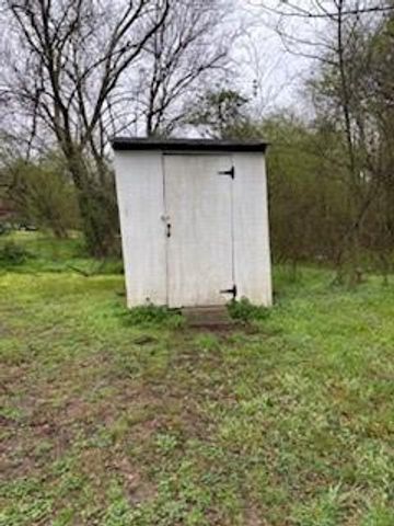 309 Crest Drive, Calhoun, GA 30701