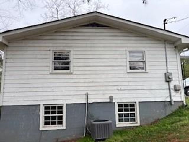 309 Crest Drive, Calhoun, GA 30701