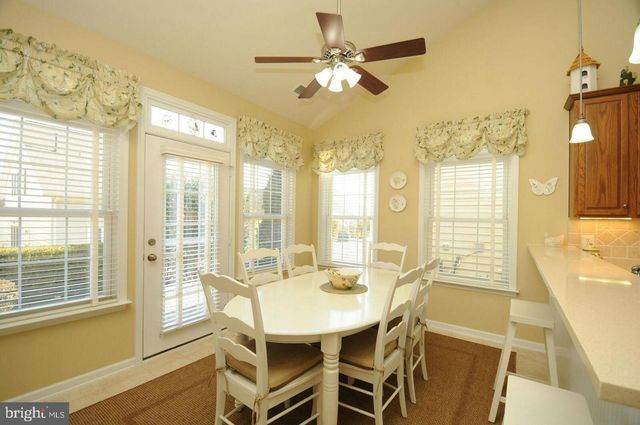 20594 GOLDEN RIDGE DR, Ashburn, VA 20147