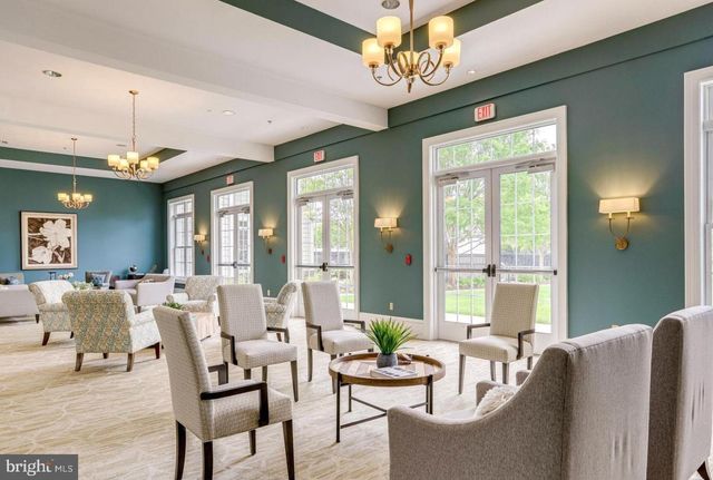 20594 GOLDEN RIDGE DR, Ashburn, VA 20147