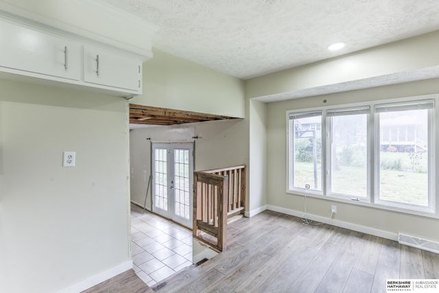 4929 S 106 Circle, Omaha, NE 68127
