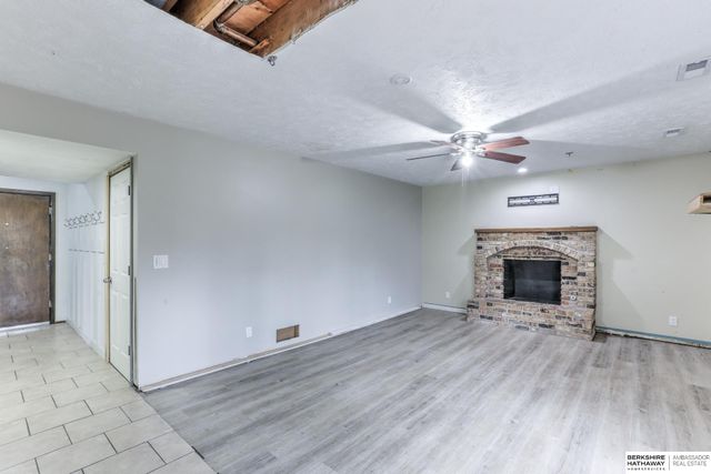 4929 S 106 Circle, Omaha, NE 68127