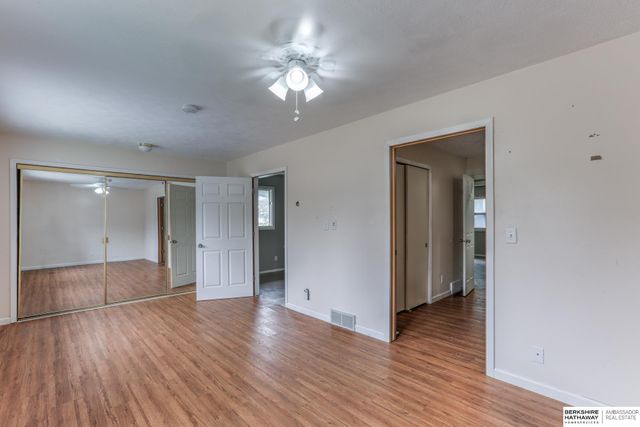 4929 S 106 Circle, Omaha, NE 68127