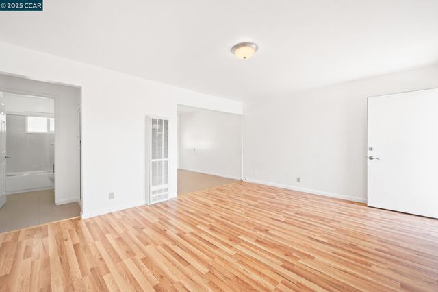 2544 Denning Ct, Castro Valley, CA 94546