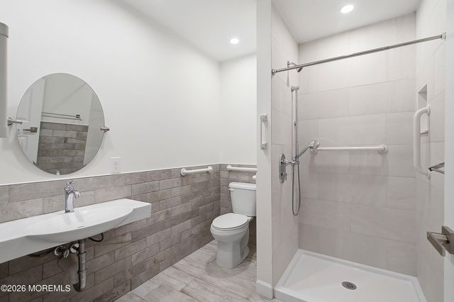23 Sleepy Hollow Drive, Brick, NJ 08724