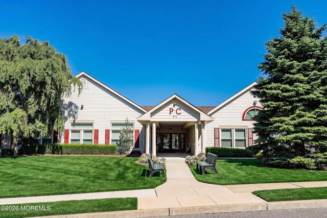 23 Sleepy Hollow Drive, Brick, NJ 08724