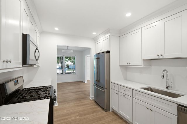 23 Sleepy Hollow Drive, Brick, NJ 08724