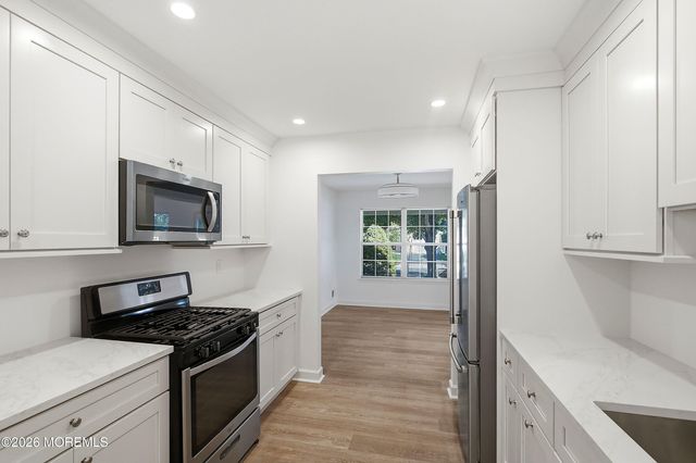23 Sleepy Hollow Drive, Brick, NJ 08724