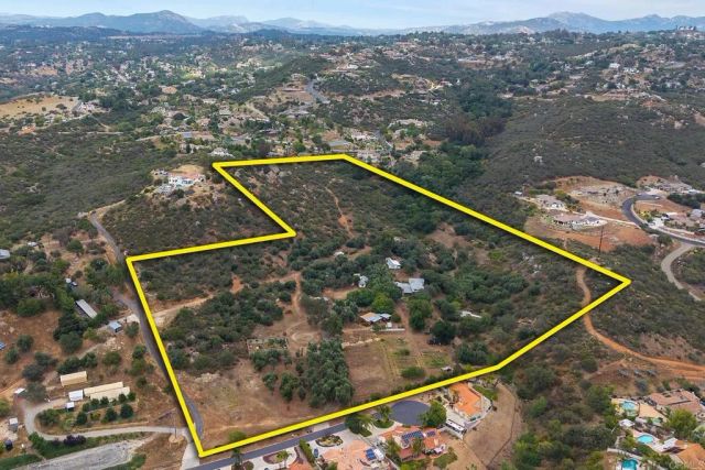 450 SUMMERHILL CT, Alpine, CA 91901