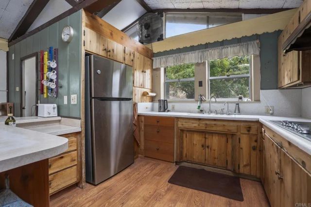 450 SUMMERHILL CT, Alpine, CA 91901