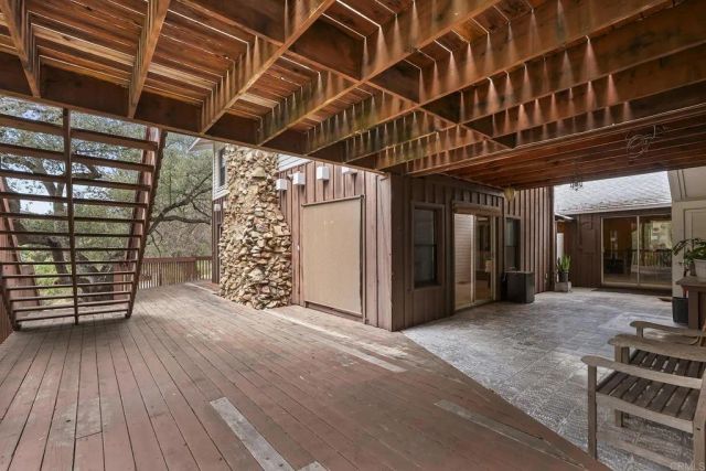 450 SUMMERHILL CT, Alpine, CA 91901