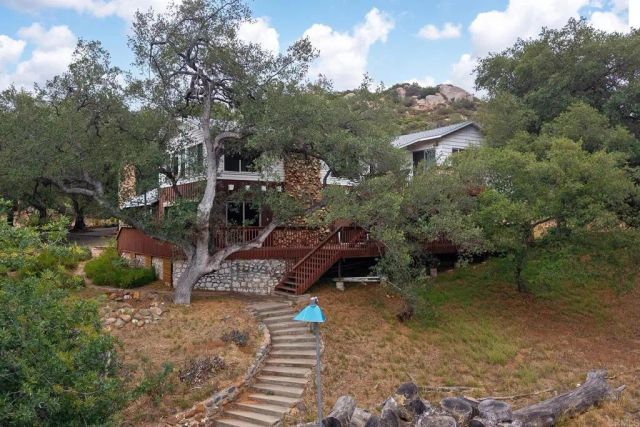 450 SUMMERHILL CT, Alpine, CA 91901