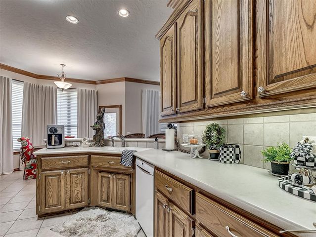 7903 Scotch Lane, Tuttle, OK 73089