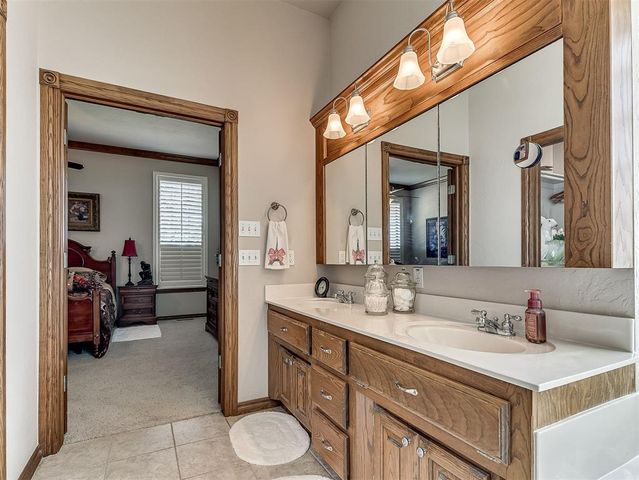 7903 Scotch Lane, Tuttle, OK 73089