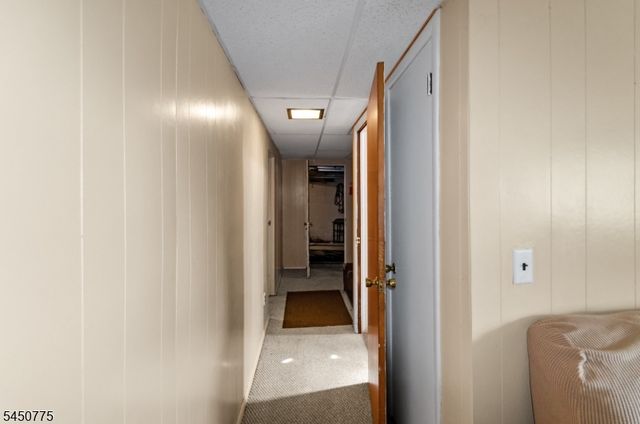 17 Stafford Dr, Wanaque Boro, NJ 07465