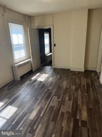 453 W GAY ST, West Chester, PA 19380