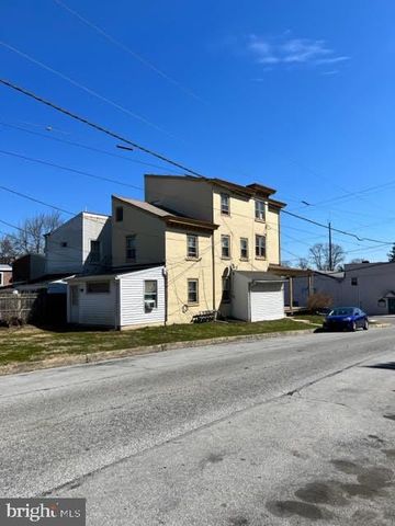 453 W GAY ST, West Chester, PA 19380