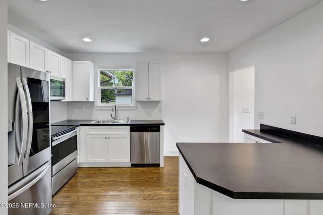 3259 COLLEGE Street, Jacksonville, FL 32205