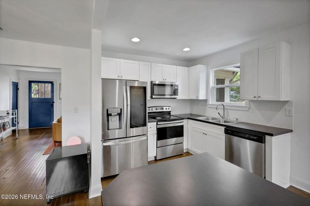 3259 COLLEGE Street, Jacksonville, FL 32205